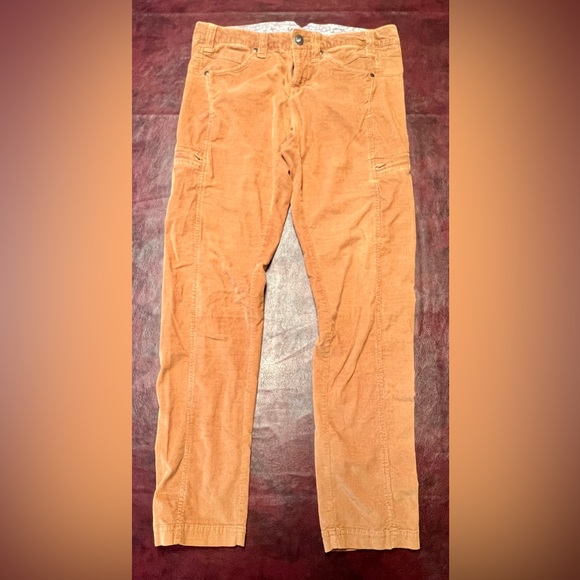 Athleta Pants - Athleta Skinny Dipper Corduroy pants, size 10
